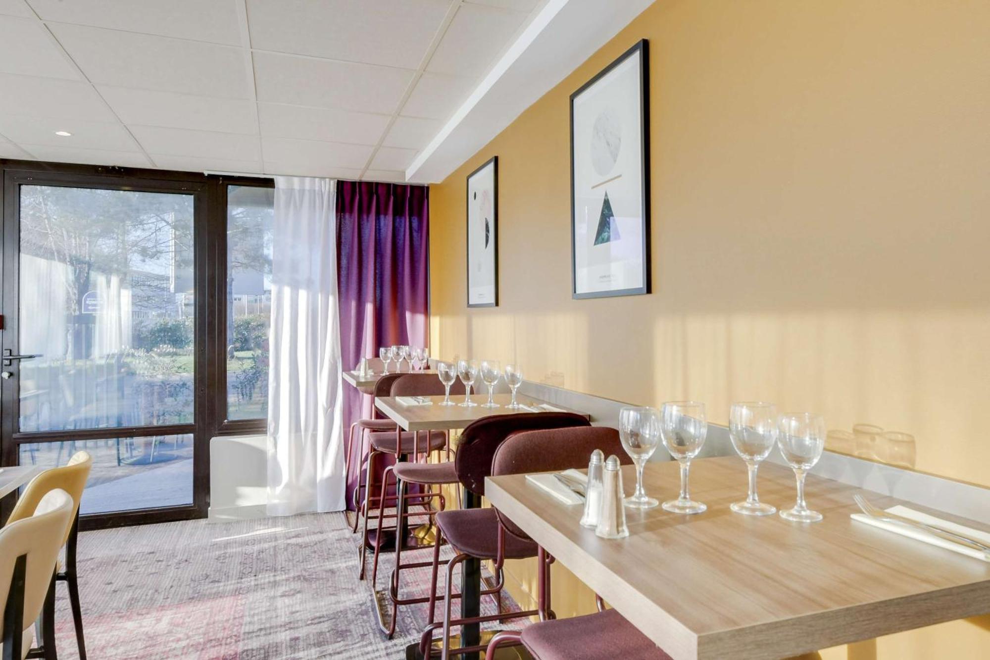 Brit Hotel Caen Nord - Memorial Eksteriør bilde